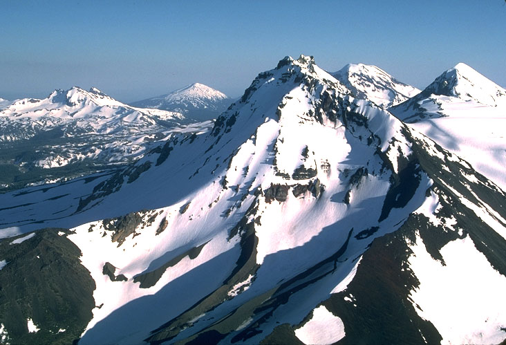 Cascade Volcanoes, Oregon.