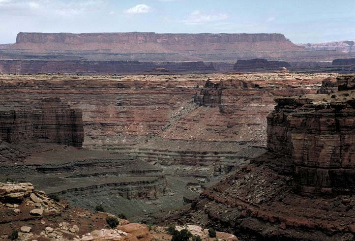 photo of stair-stepped topography, SE Utah